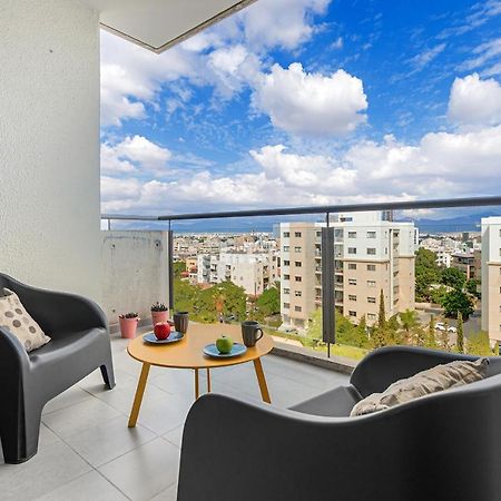 Glabur Stays - The Nicosia Elite - Exceptional Top Floor Apartment Nicosia City, Welcomes U!!! Экстерьер фото